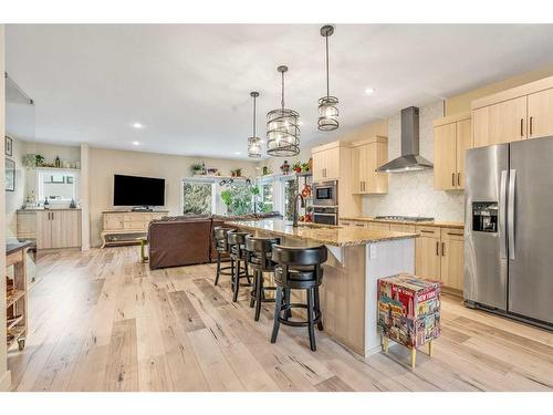 1-270 Couleesprings Terrace South, Lethbridge, AB - Indoor Photo Showing Kitchen With Upgraded Kitchen