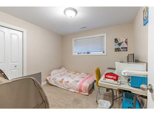 311 Barons Street, Nobleford, AB - Indoor Photo Showing Bedroom