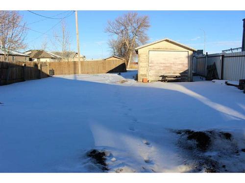 205 2Nd Street, Picture Butte, AB - Outdoor