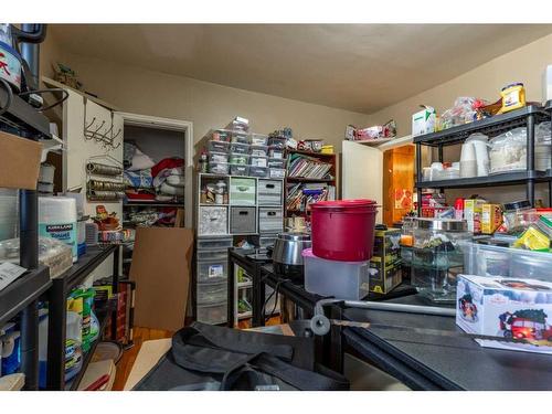 343 1St Street West, Cardston, AB - Indoor Photo Showing Other Room