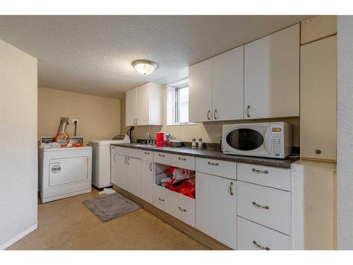 343 1St Street West, Cardston, AB - Indoor