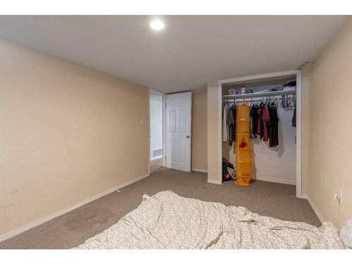 343 1St Street West, Cardston, AB - Indoor Photo Showing Bedroom