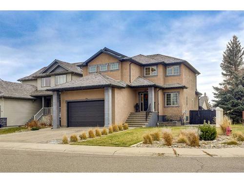 4 Heritage Point West, Lethbridge, AB - Outdoor With Facade