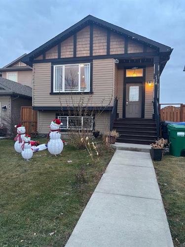 724 Florence Ho Leong Crescent North, Lethbridge, AB - Outdoor