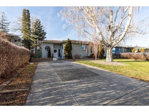 1124 29A Street South, Lethbridge, AB - Outdoor