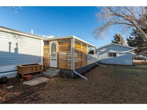 2946 31 Street South, Lethbridge, AB 