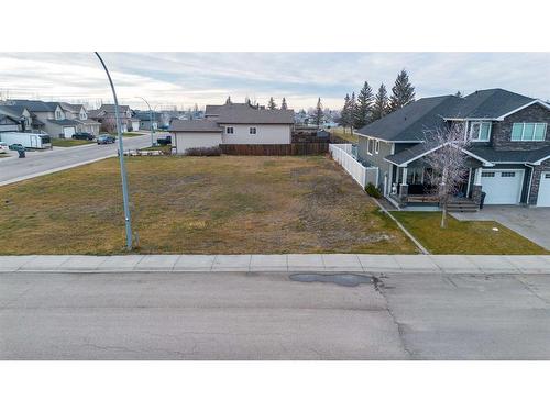 4806 7 Street, Coalhurst, AB 