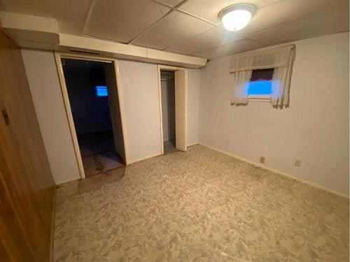 1703 2B Avenue North, Lethbridge, AB - Indoor Photo Showing Other Room