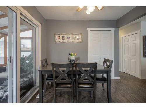 2301 13 Street, Coaldale, AB - Indoor Photo Showing Dining Room