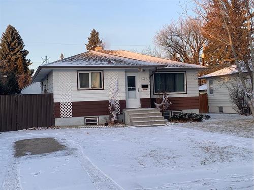 536 21 Street South, Lethbridge, AB - Outdoor