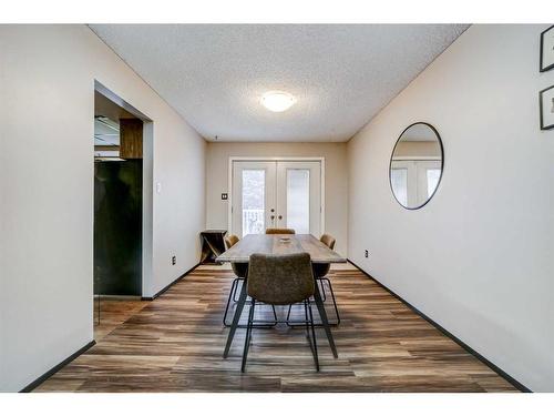 48 Cambridge Road West, Lethbridge, AB - Indoor