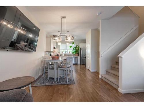 351 Mildred Dobbs Boulevard North, Lethbridge, AB - Indoor Photo Showing Dining Room