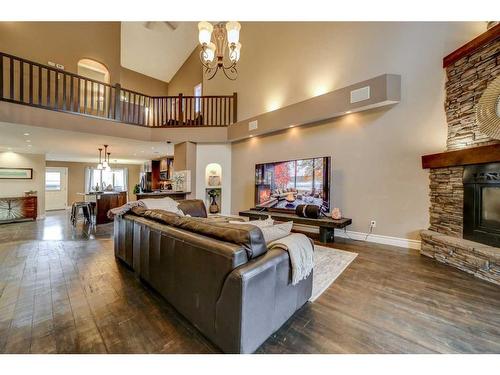 812 7 Avenue South, Lethbridge, AB - Indoor Photo Showing Living Room With Fireplace