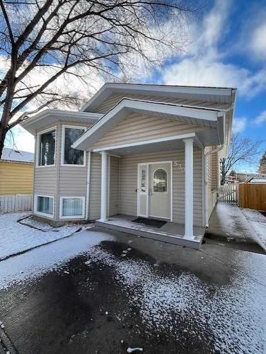 5308 52 Street, Taber, AB - Outdoor