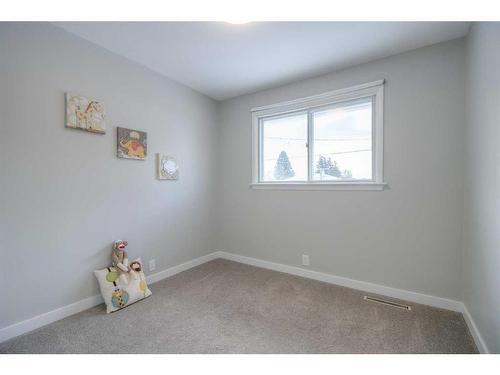 2018 10 Avenue South, Lethbridge, AB - Indoor Photo Showing Other Room