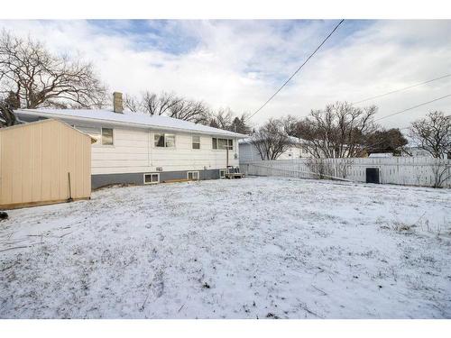 2018 10 Avenue South, Lethbridge, AB - Outdoor