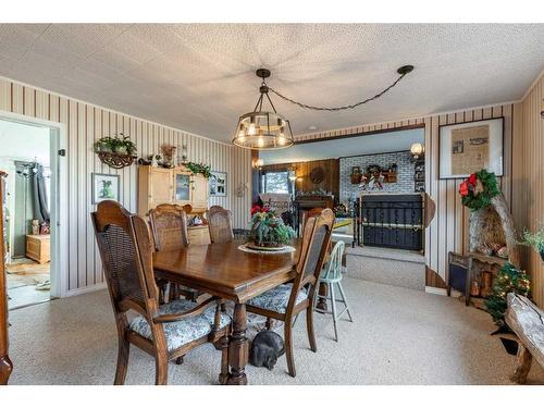 282 W 4 Avenue South, Magrath, AB - Indoor Photo Showing Dining Room