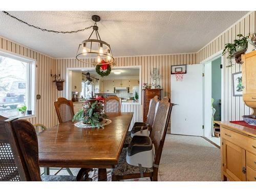 282 W 4 Avenue South, Magrath, AB - Indoor Photo Showing Dining Room