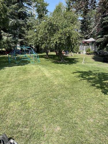 282 W 4 Avenue South, Magrath, AB - Outdoor