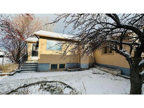 1125 9 Street North, Lethbridge, AB - Outdoor