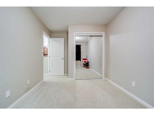 351 Mt Sunburst Way West, Lethbridge, AB - Indoor Photo Showing Other Room