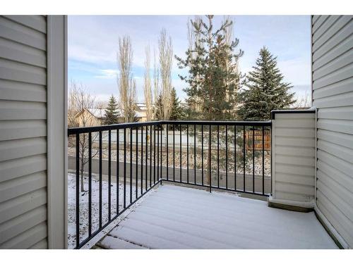 32-295 Blackfoot Road West, Lethbridge, AB - Outdoor With Exterior