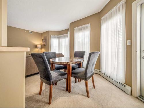 244-2020 32 Street South, Lethbridge, AB - Indoor Photo Showing Dining Room