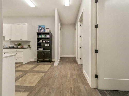 19 Broadway North, Raymond, AB 