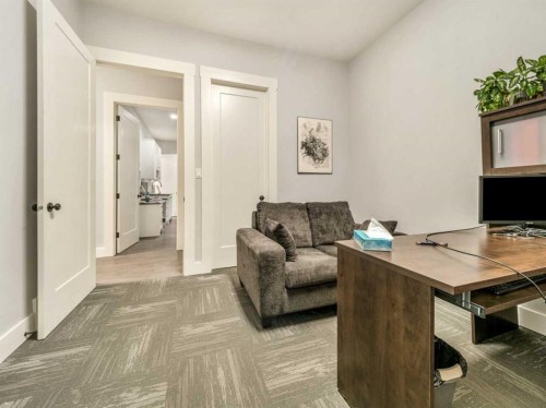 19 Broadway North, Raymond, AB 