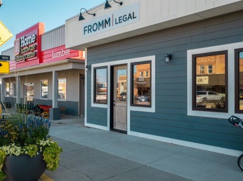 19 Broadway North, Raymond, AB 