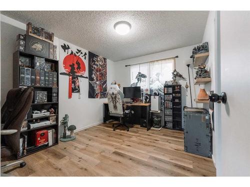 23 Red Crow Boulevard West, Lethbridge, AB - Indoor