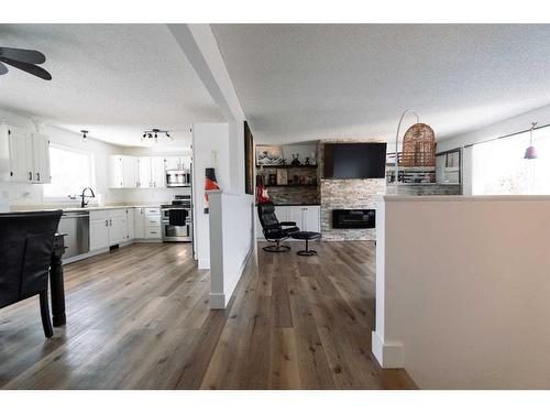 23 Red Crow Boulevard West, Lethbridge, AB - Indoor