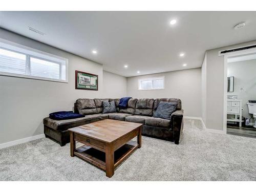 358 Mt Sundance Landing West, Lethbridge, AB - Indoor Photo Showing Basement