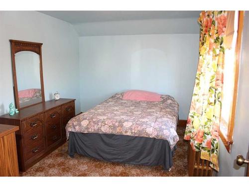 134004 Rg Rd 223, Rural Vulcan County, AB - Indoor Photo Showing Bedroom