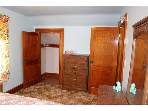 134004 Rg Rd 223, Rural Vulcan County, AB - Indoor Photo Showing Bedroom