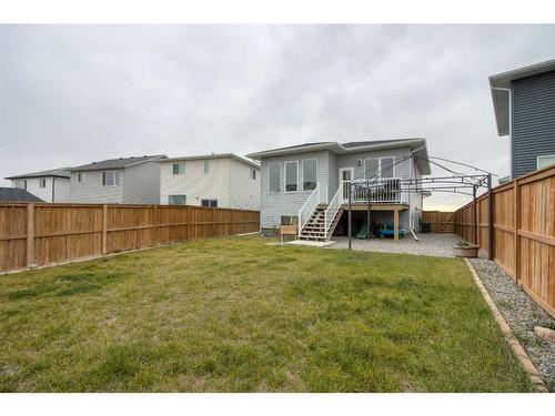 19 Montrose Way West, Lethbridge, AB - Outdoor With Backyard