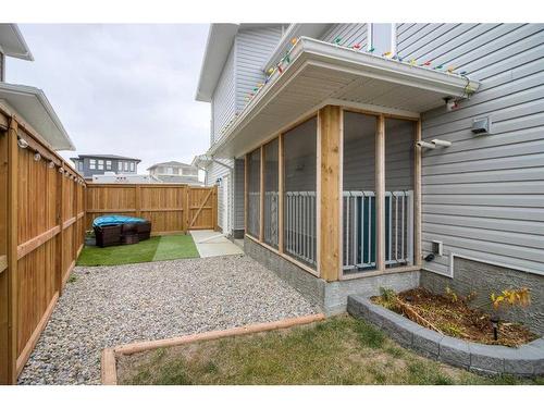 19 Montrose Way West, Lethbridge, AB - Outdoor With Exterior