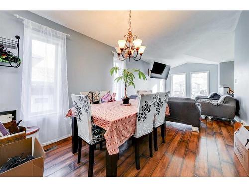 1968 Parkside Boulevard, Coaldale, AB - Indoor Photo Showing Dining Room