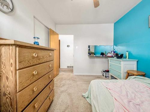 1913 13 Avenue North, Lethbridge, AB - Indoor Photo Showing Bedroom