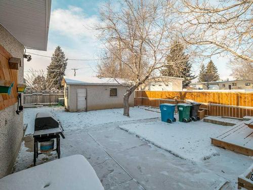 1913 13 Avenue North, Lethbridge, AB - Outdoor