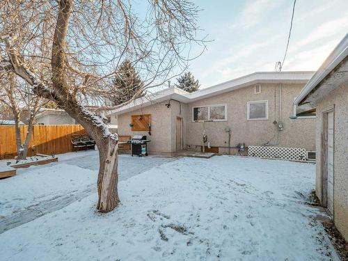 1913 13 Avenue North, Lethbridge, AB - Outdoor