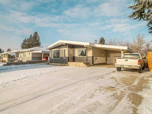 1913 13 Avenue North, Lethbridge, AB - Outdoor