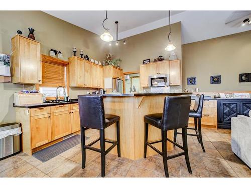 11 Ironstone Dr, Coleman, AB - Indoor Photo Showing Kitchen