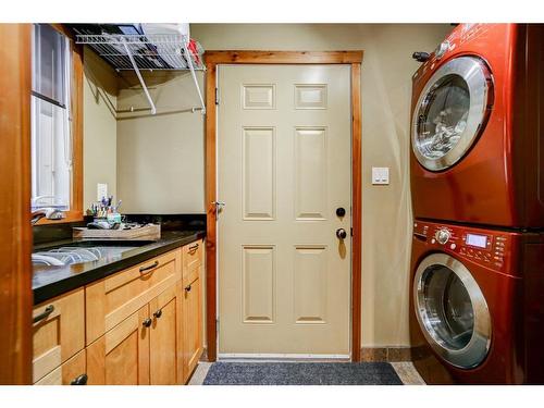 11 Ironstone Dr, Coleman, AB - Indoor Photo Showing Laundry Room