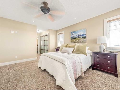 496 Arbourwood Terrace South, Lethbridge, AB - Indoor Photo Showing Bedroom