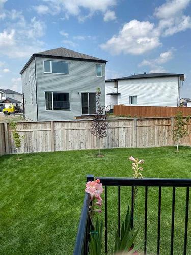 131 Goldenrod Road West, Lethbridge, AB - Outdoor