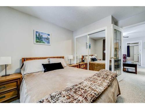 20803 24 Avenue, Bellevue, AB - Indoor Photo Showing Bedroom