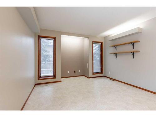 2114 16A Avenue, Coaldale, AB - Indoor Photo Showing Other Room