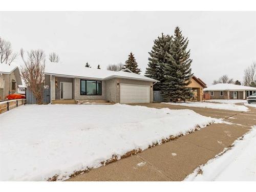 2114 16A Avenue, Coaldale, AB - Outdoor With Facade