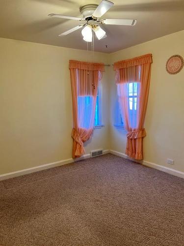 2015 7 Avenue South, Lethbridge, AB - Indoor Photo Showing Other Room